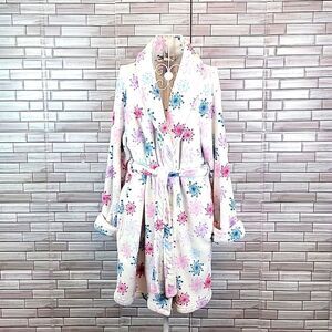 Covington plush robe with snowflake print Size M